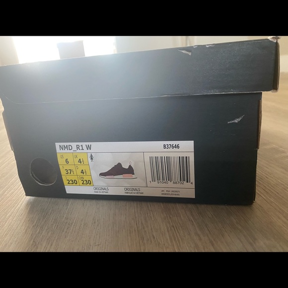 Adidas Orginials NMD R1 Collegiate Burgundy - Picture 7 of 8